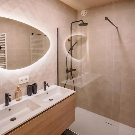 Apartment Luxury For 4 People In The Center *